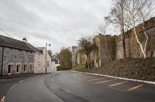 Gasthof Spinners On Castle Street *